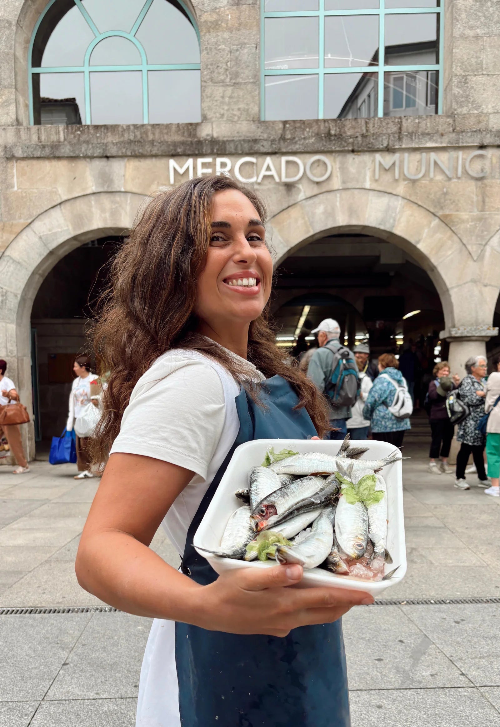Setenta años eligiendo el mejor pescado de la ría.